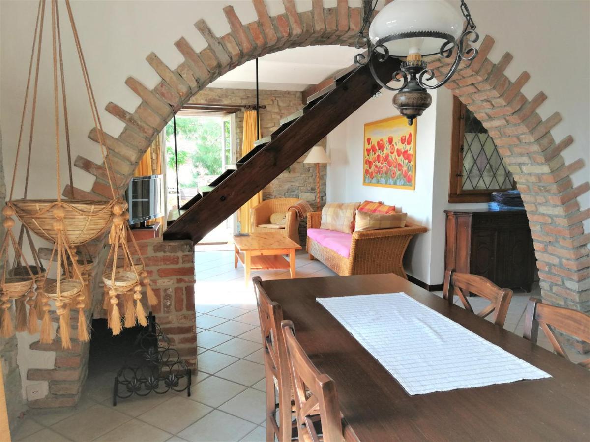Agriturismo Sondrea Sinio Kültér fotó