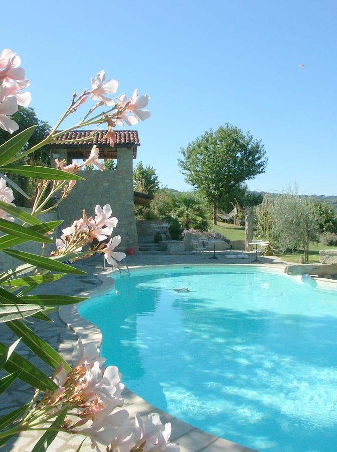 Agriturismo Sondrea Sinio Kültér fotó