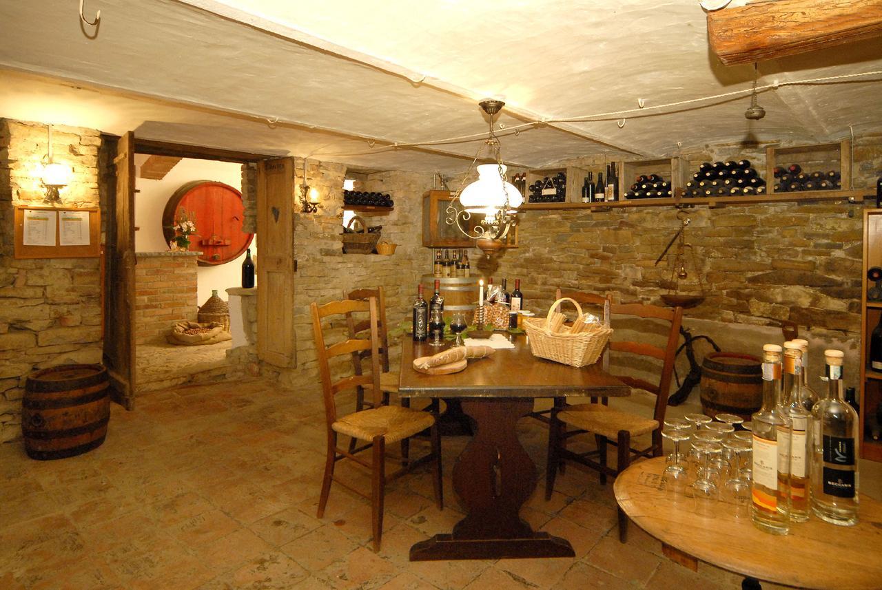 Agriturismo Sondrea Sinio Kültér fotó