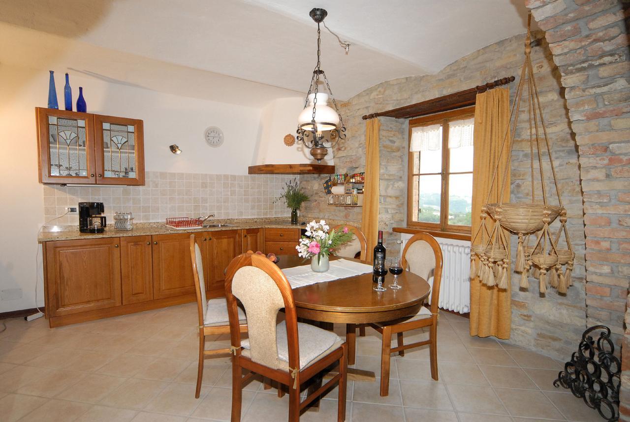 Agriturismo Sondrea Sinio Kültér fotó
